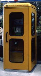 平成元年　設置当時のフライブルク電話ボックス