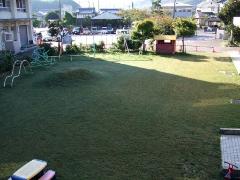 10月3日園庭芝生全体風景