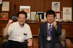 平子浩さんと市長