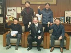 韓国・平澤市訪問団の皆さんと市長