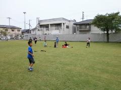 写真：サッカーをする子供たちの様子