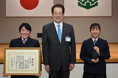 北条なぎなたスポーツ少年団 洲之内　桃花　神山　美完