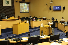 模擬市議会