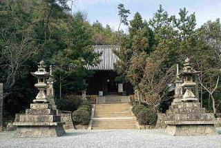 石手寺本堂　1棟、附　銘札　1枚、棟札　3枚