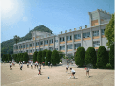 写真:学校