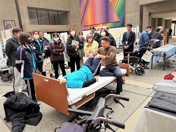 R0801_介護テクノロジー等の展示・体験会