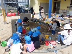 未就園児の園庭開放の写真