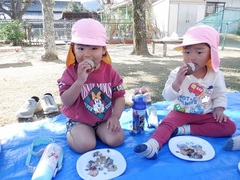 焼き芋パーティーの写真