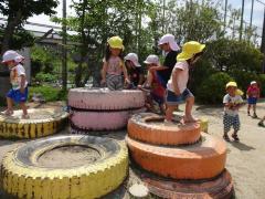 荏原小学校で遊んでいる様子