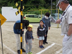 踏切の時の渡り方