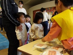 2月の誕生会の写真