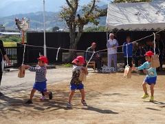 みさか荘運動会：年中かけっこ