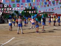 みさか荘運動会：年長踊り