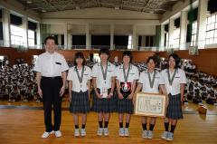 松山東高等学校Aチームの皆さんと市長