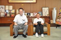 高岡祐太選手と市長
