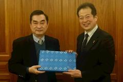 とう 家基副市長と市長