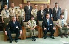 ボーイスカウト松山地区協議会の皆さんと市長