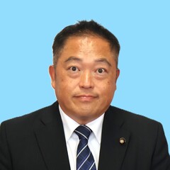 顔写真：小川　剛