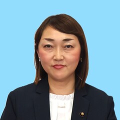 顔写真：安川　幸代