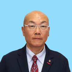 顔写真：太田　幸伸