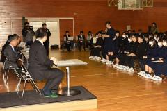 松山東高等学校タウンミーティングの様子3