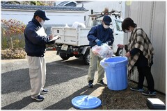 写真：ふれあい収集の様子