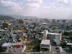 松山環状線から見たJR松山駅付近の写真