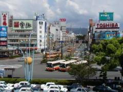 松山駅から松山城方向の写真