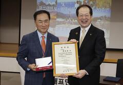 写真：平澤市長