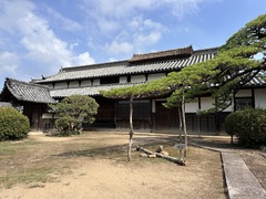 主屋外観