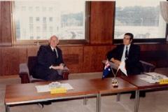 写真:ジェームス・プリムソル